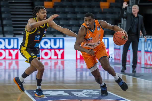 逐渐回暖 逐渐回暖