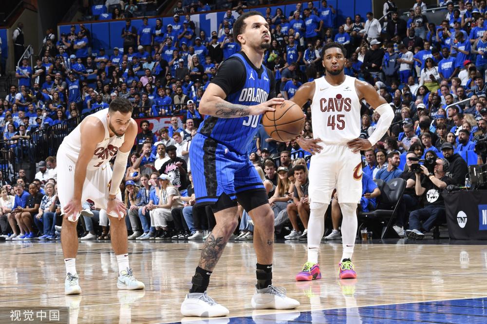 几次扑救巴 几次扑救巴