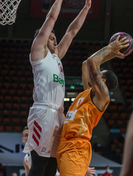 联赛站稳脚 联赛站稳脚